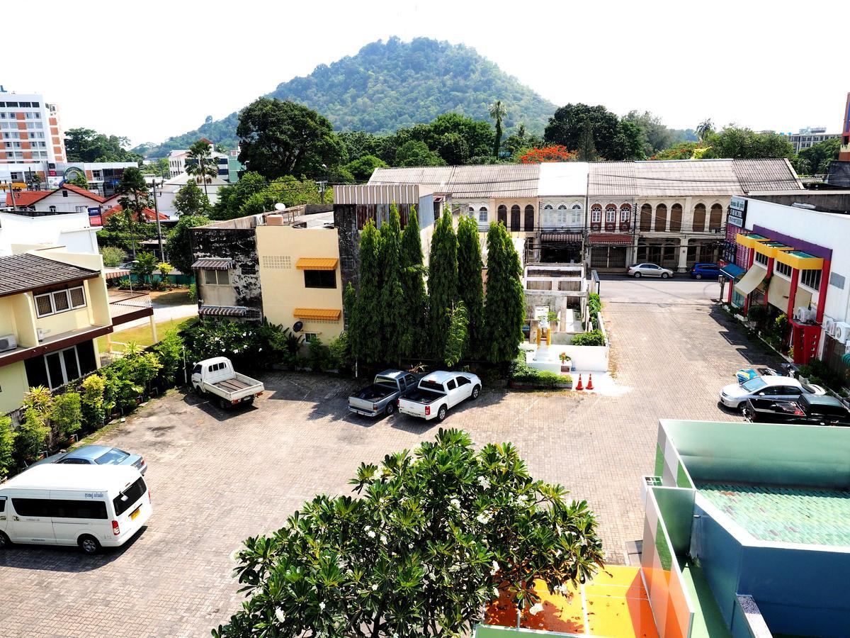 Siri Hotel Phuket Exterior photo